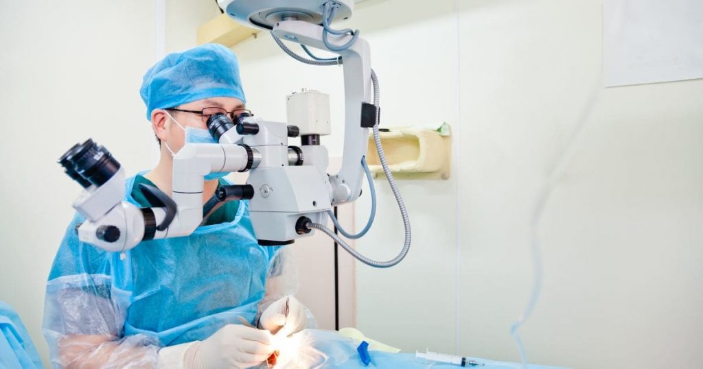Mổ Phaco là phương pháp phẫu thuật hiện đại, ít đau đớn, nhanh hồi phục, ít biến chứng