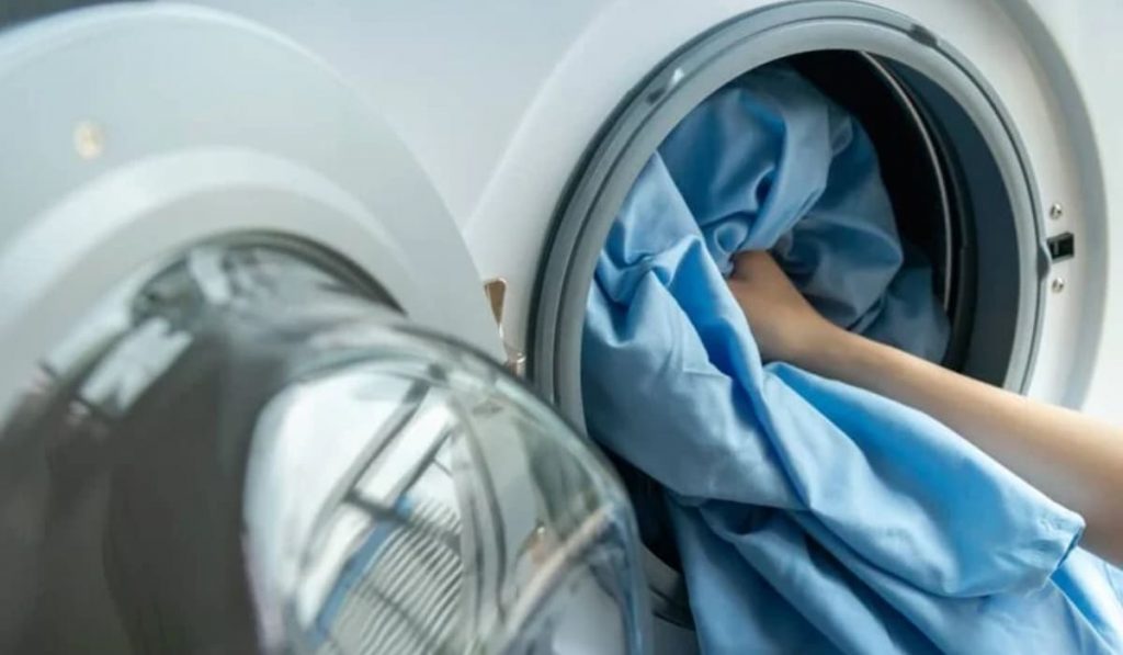 Vệ sinh cá nhân sạch sẽ để phòng ngừa rận mu mắt