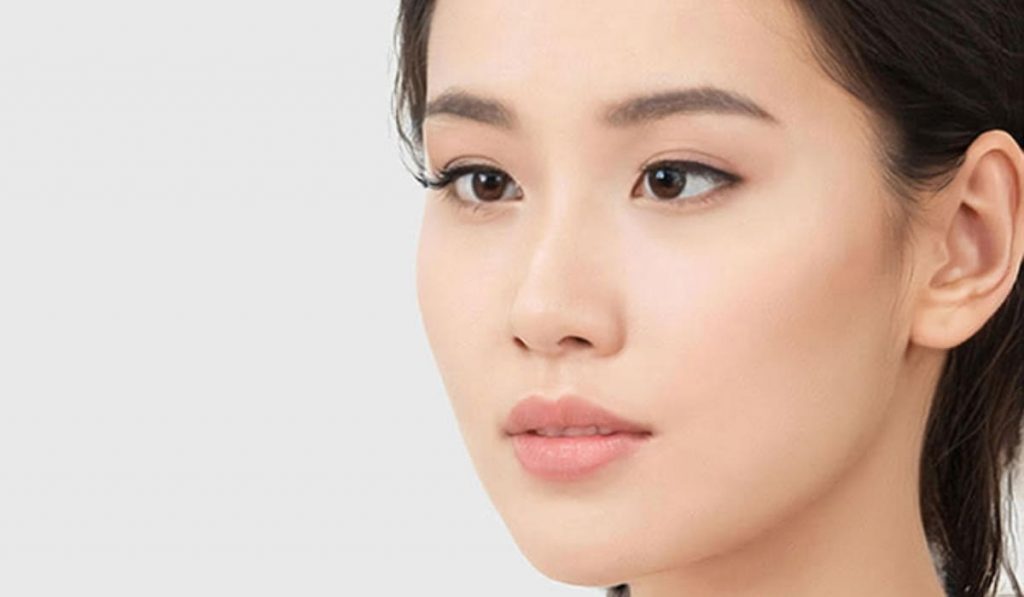Mắt lé kim là tình trạng mắt lác nhẹ, ít ảnh hưởng đến thẩm mỹ