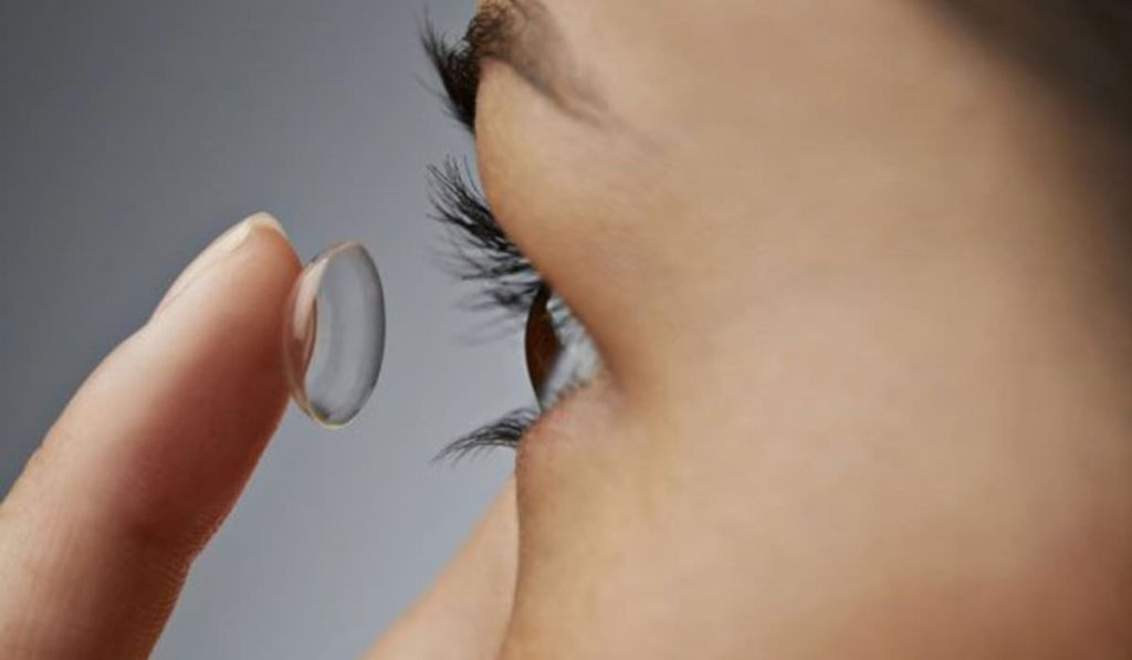 Trẻ bị cận từ 6 tuổi nên đeo kính Ortho-K để kiểm soát tiến triển cận thị