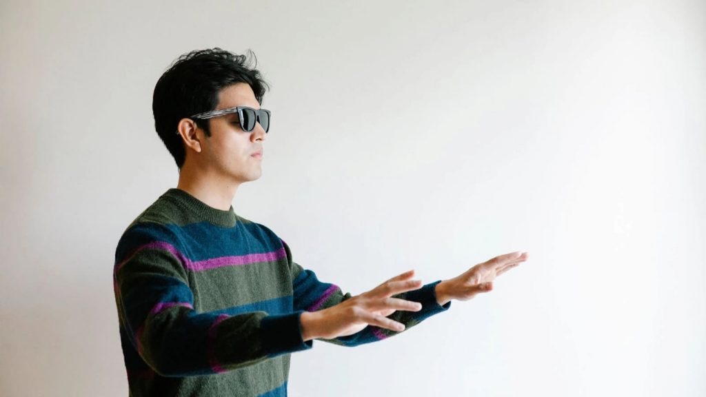 Có nhiều nguyên nhân khiến mắt bị mất thị lực sau mổ cận