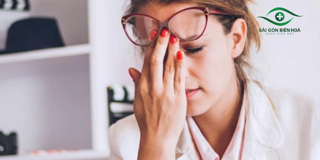 Kính kém chất lượng khiến thị lực bị suy giảm nhanh hơn