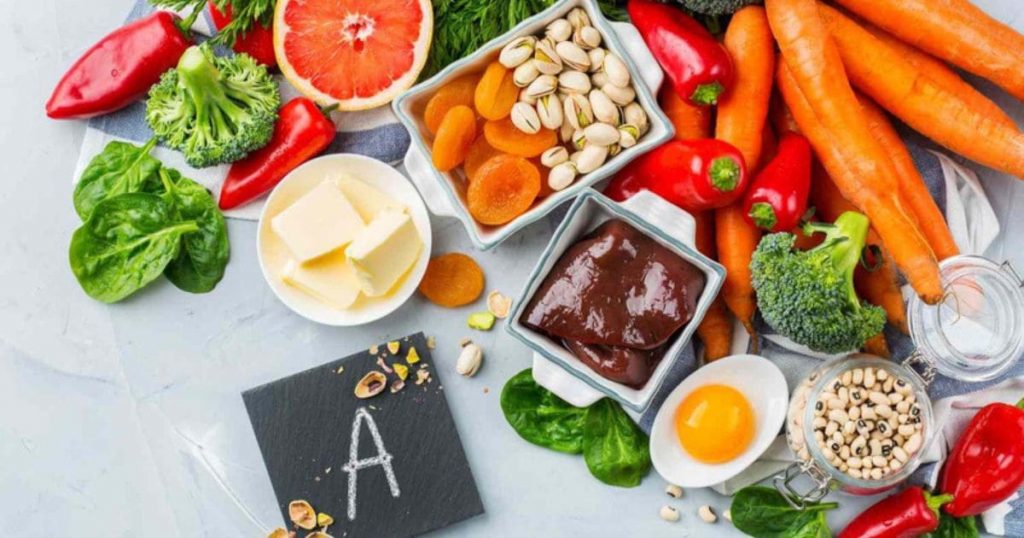 Vitamin A có nhiều trong gan động vật, lòng trắng trứng và các loại rau lá xanh đậm