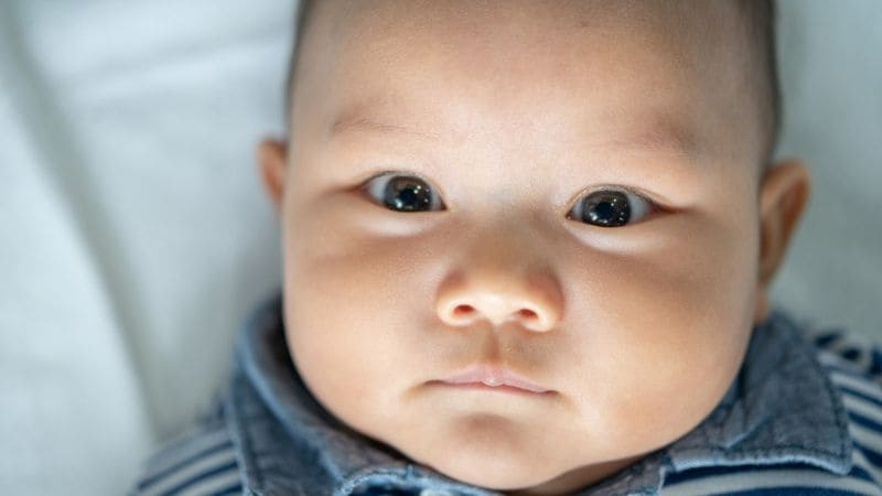 Biến chứng nguy hiểm nhất của bệnh võng mạc ở trẻ sinh non là mất thị lực