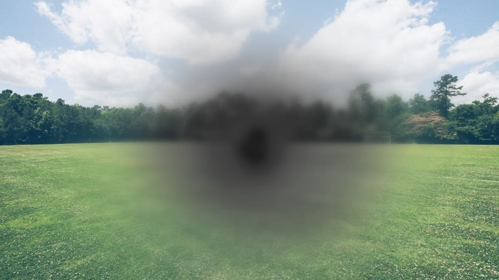 Có điểm mù ở trung tâm có thể là dấu hiệu điển hình của thoái hoá điểm vàng thể ướt