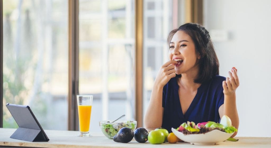 Những người có lối sống thị giác khoa học, thường hoạt động ngoài trời thường dễ sở hữu mắt 11/10