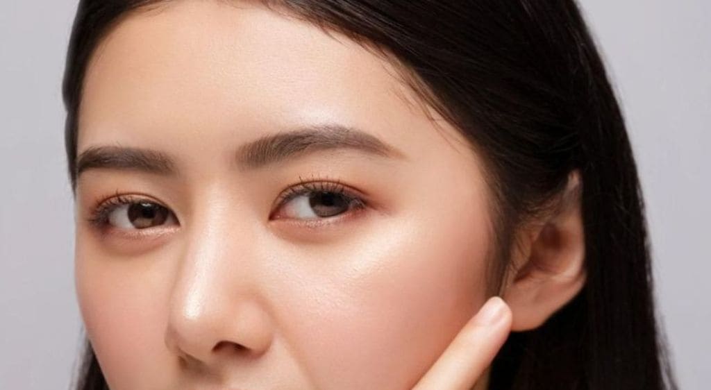 Phẫu thuật cắt mí giúp bạn sở hữu đôi mắt 2 mí đẹp như mong muốn