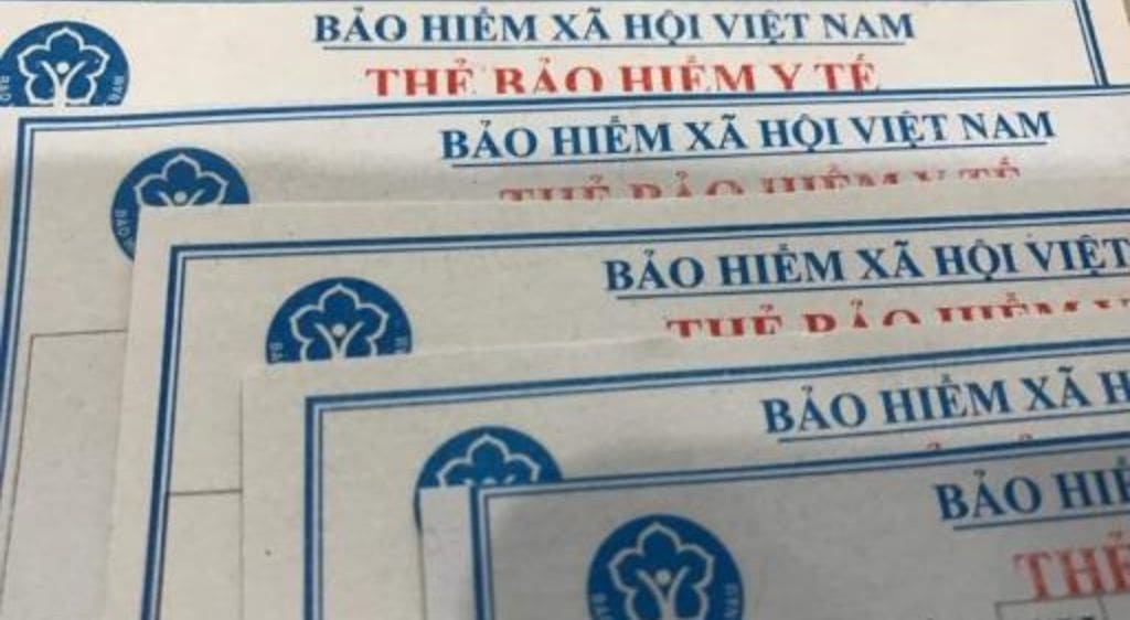 Bạn hoàn toàn có thể dùng bảo hiểm y tế để khám khi gặp vấn đề về mắt