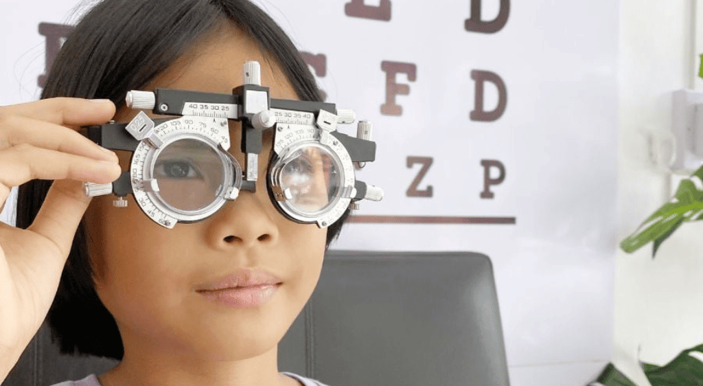 Mỏi điều tiết là một trong những nguyên nhân phổ biến dẫn tới tình trạng thị lực 20/30