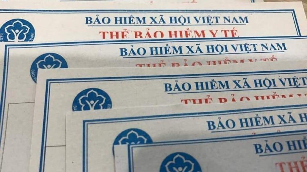 Các phẫu thuật thẩm mỹ hoặc không có chỉ định của bác sĩ chuyên khoa không được BHYT chi trả