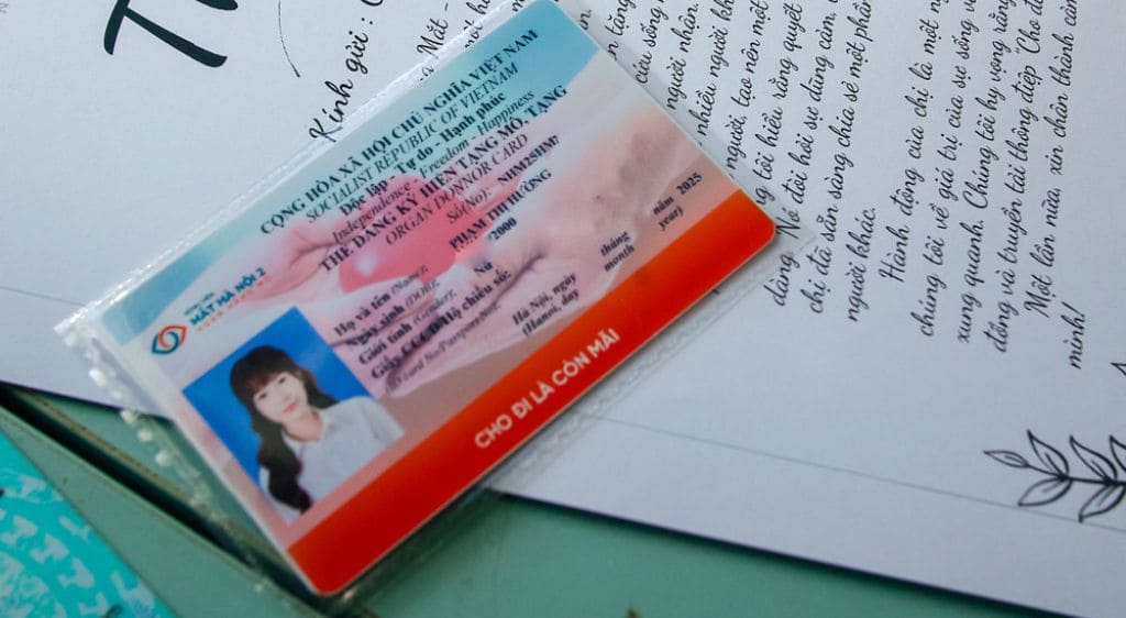 Hình ảnh thẻ hiến tặng giác mạc sau khi qua đời