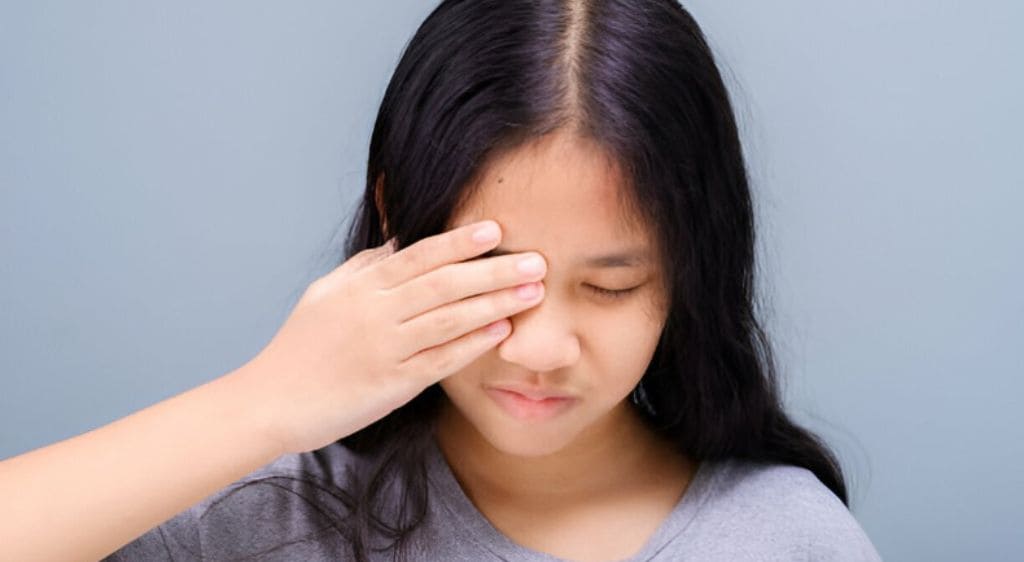 Người bị nhược thị khi không đeo kính cận có thể dẫn đến suy giảm thị lực vĩnh viễn