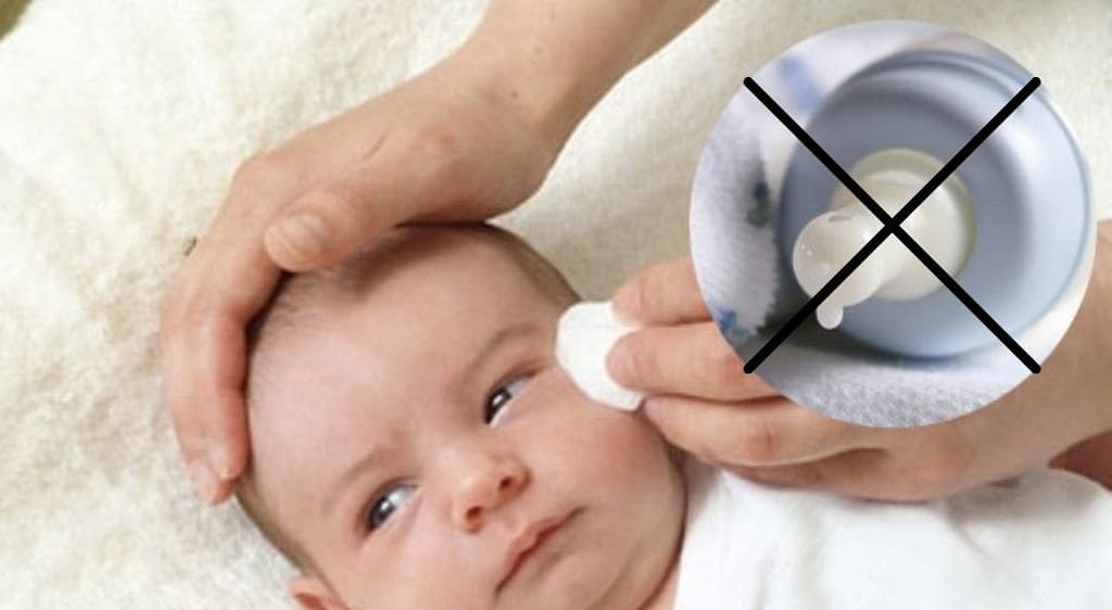 Tuyệt đối không nên dùng sữa mẹ nhỏ vào mắt trẻ