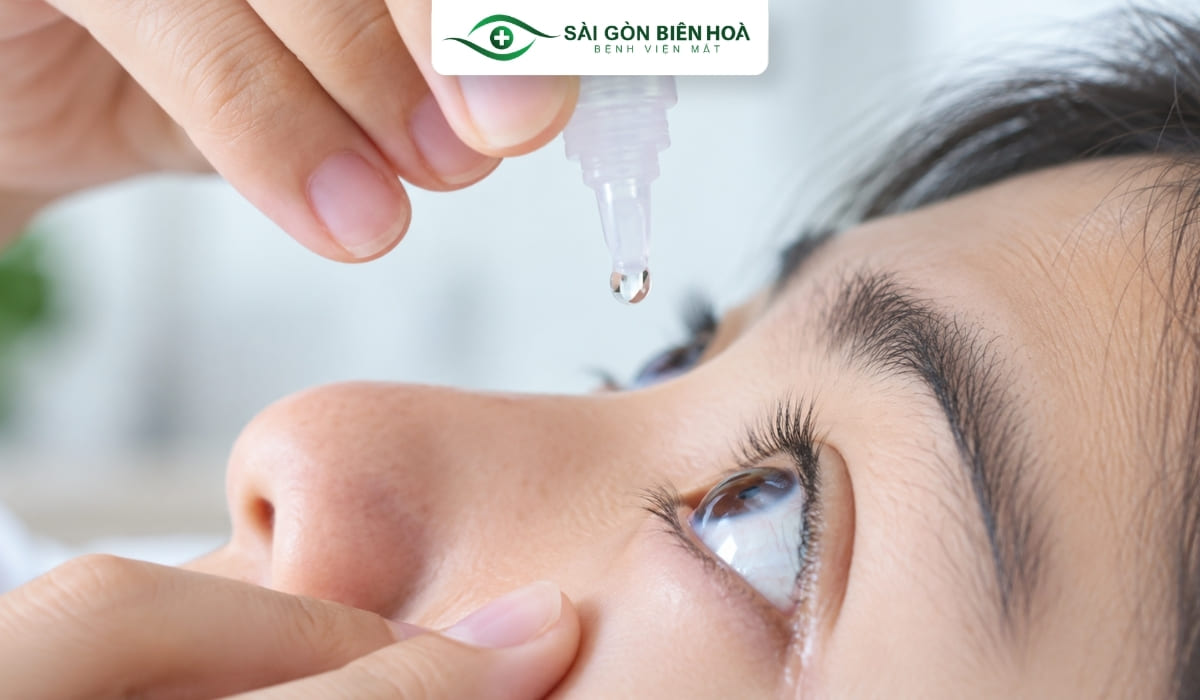 Chỉ nên sử dụng các loại thuốc nhỏ mắt khi có tư vấn của bác sĩ chuyên khoa