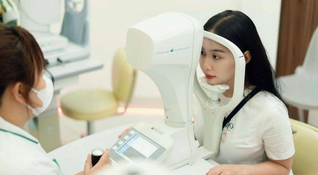 Phương pháp chụp cắt lớp võng mạc giúp chẩn đoán bệnh mù màu đa sắc