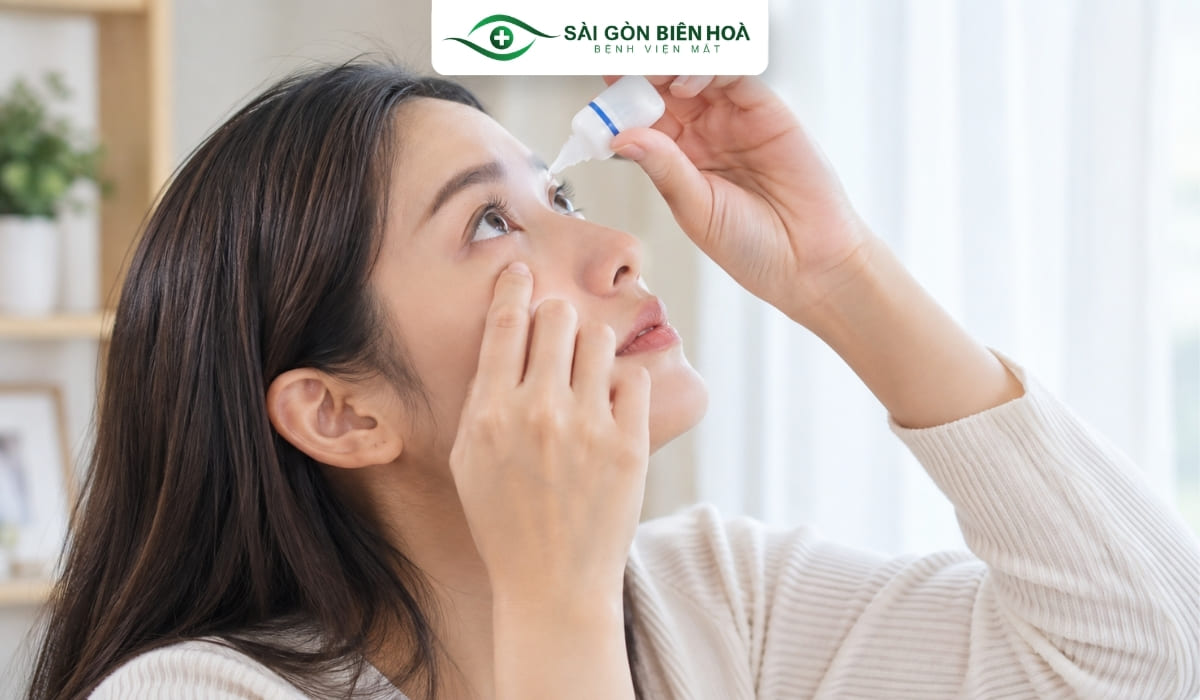 Bạn nên dùng thuốc nhỏ mắt theo chỉ định