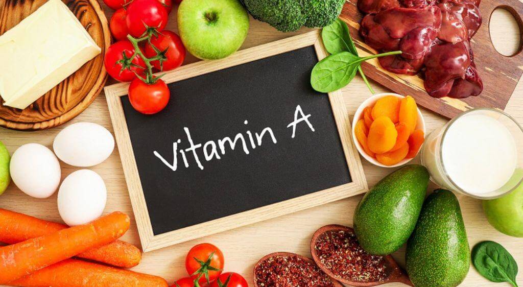 Nên ưu tiên các loại thực phẩm giàu vitamin A, C, E, kẽm,... để giúp bảo vệ mắt từ bên trong