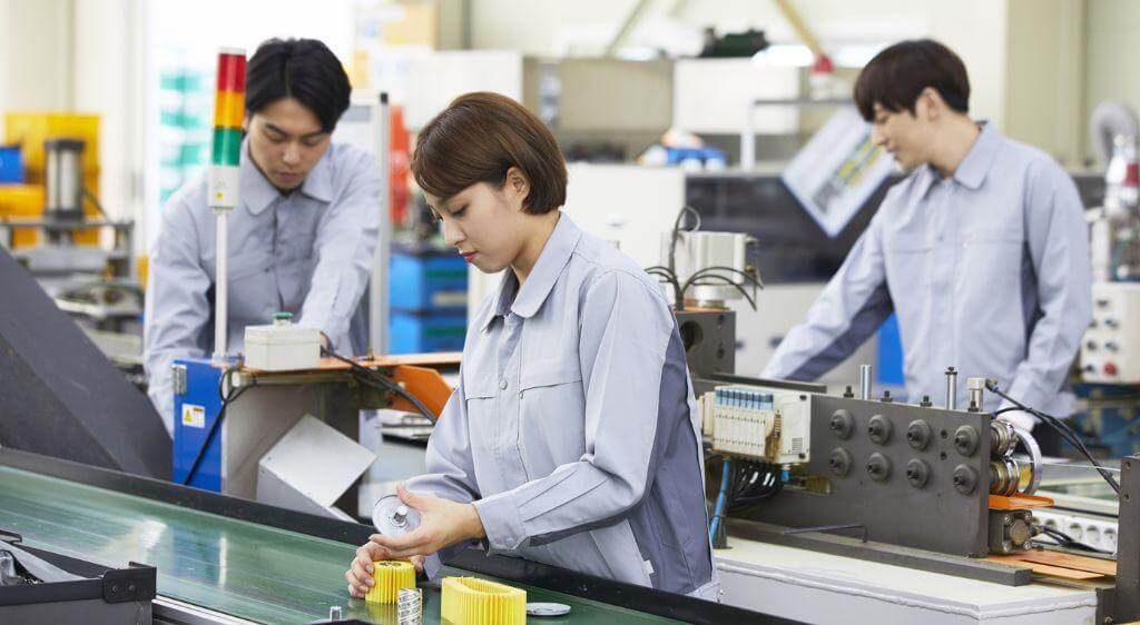 Người mù màu nhẹ vẫn có thể đỗ các đơn hàng đóng gói công nghiệp tại Nhật