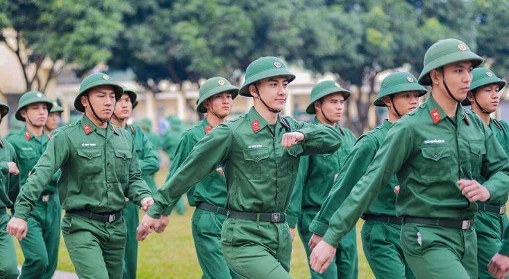 Người mù màu nhẹ vẫn đủ điều kiện tham gia nghĩa vụ quân sự