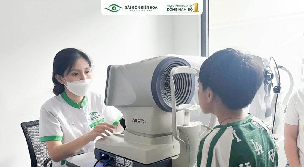 Sau khi thăm khám, bác sĩ chuyên khoa sẽ chỉ định hướng điều trị phù hợp cho trẻ