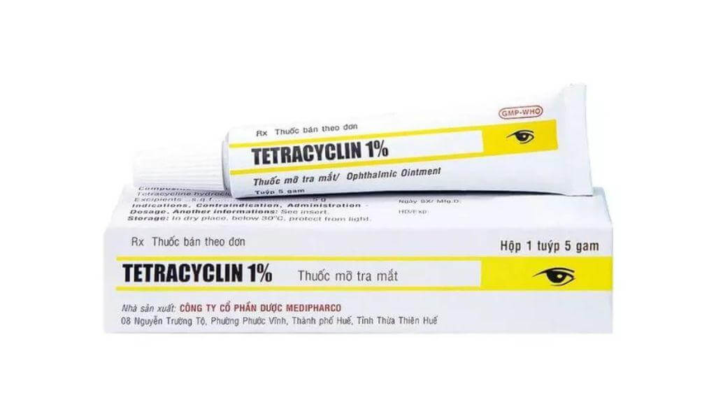 Điều trị bằng thuốc cần được thực hiện theo hướng dẫn của bác sĩ chuyên khoa mắt