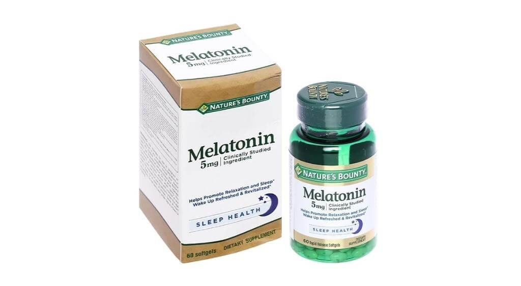 Melatonin là loại thuốc được nghiên cứu hỗ trợ trong bệnh nhân CSC mạn tính