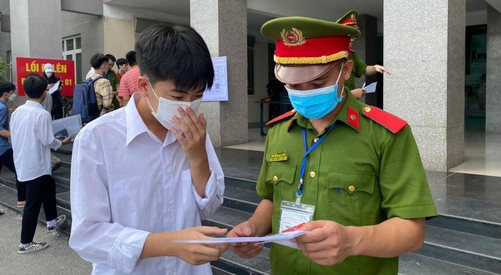 Yêu cầu nghề nghiệp đặc thù có thể là cơ sở để bác sĩ xem xét mổ cận ở tuổi 17