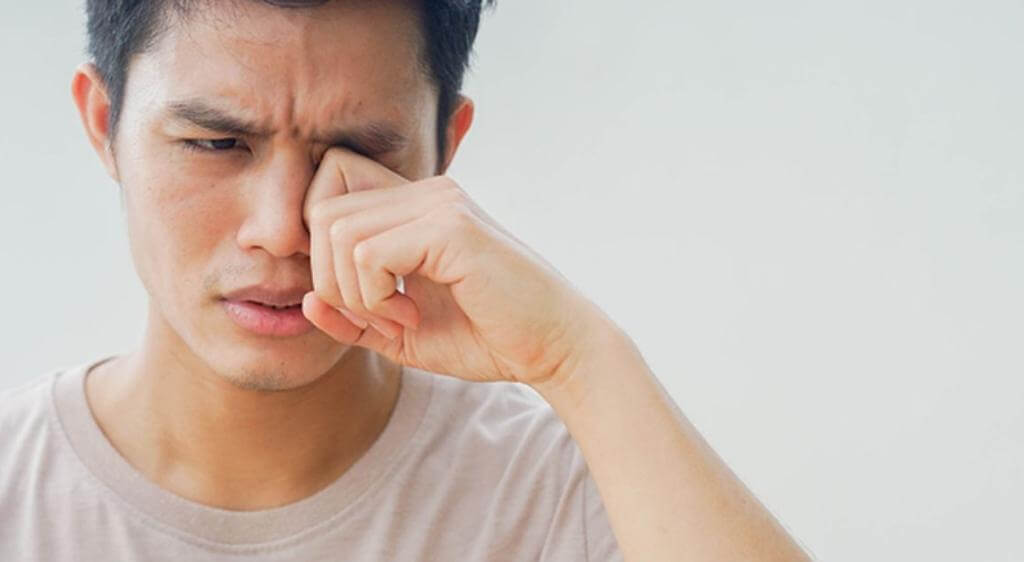 Giảm thị lực nhanh ở một mắt là dấu hiệu không nên chủ quan