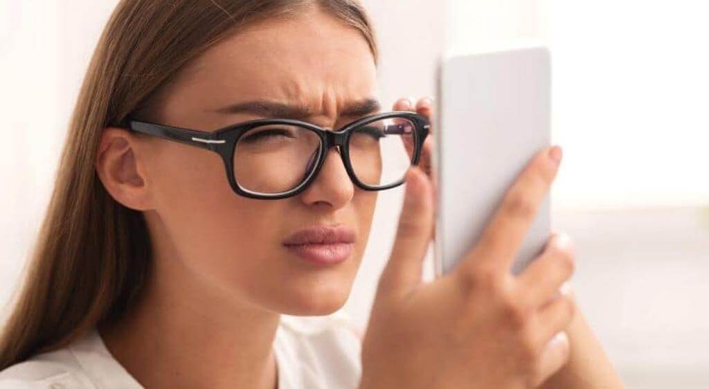 Khuyết thị trường thái dương hai bên là dấu hiệu điển hình của tổn thương giao thoa thị giác