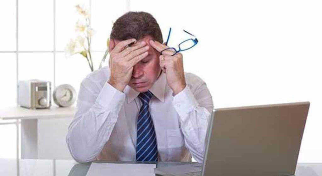 Minh họa vị trí đau nửa đầu bên trái và vùng quanh hốc mắt trái