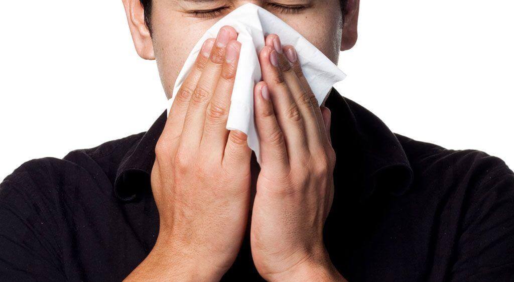 Người bệnh không nên xì mũi cho đến khi được bác sĩ điều trị cho phép